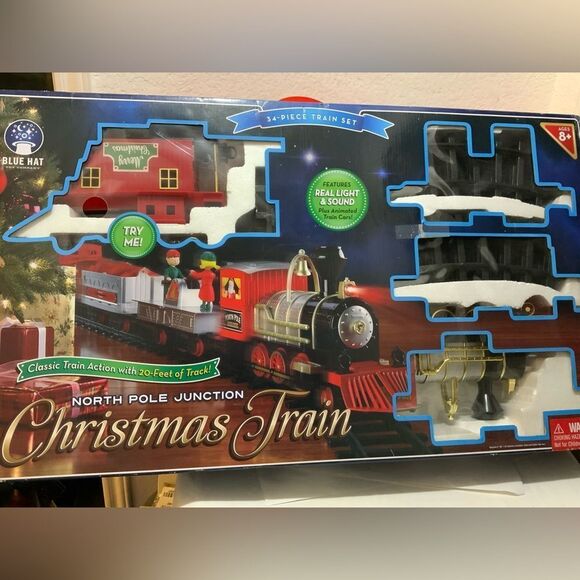 The North Pole junction Christmas Train 34 pieces Christmas tree - Picture 1 of 9